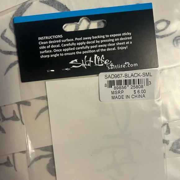 Salt Life crab decal/ sticker. New. Small - Picture 2 of 3
